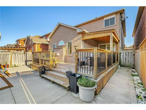 7565 Doverwood Drive, Mississauga, ON - Outdoor With Deck Patio Veranda With Exterior