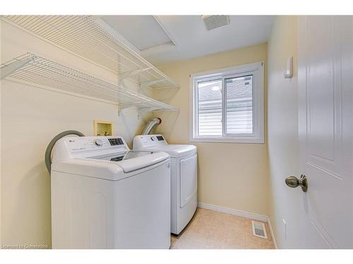 76 Gibb Street, Cambridge, ON - Indoor Photo Showing Laundry Room