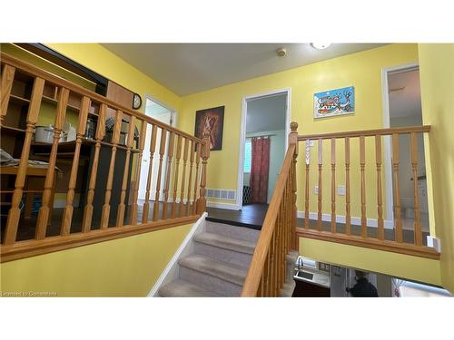 136 Hay Crescent, Cambridge, ON - Indoor Photo Showing Other Room