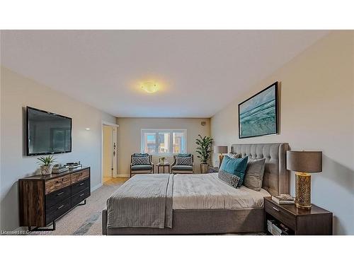 929 Robert Ferrie Drive, Kitchener, ON - Indoor Photo Showing Bedroom