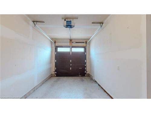 929 Robert Ferrie Drive, Kitchener, ON - Indoor Photo Showing Garage