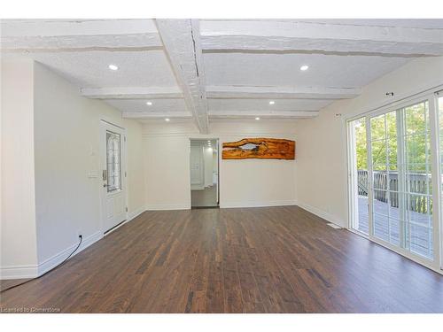 3907 Governors Road, Lynden, ON - Indoor Photo Showing Other Room