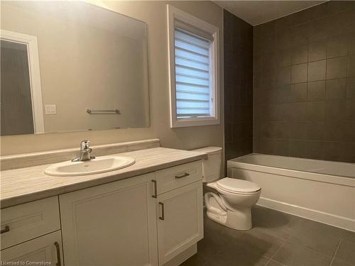 238 Sedgewood Street, Kitchener, ON - Indoor Photo Showing Bathroom