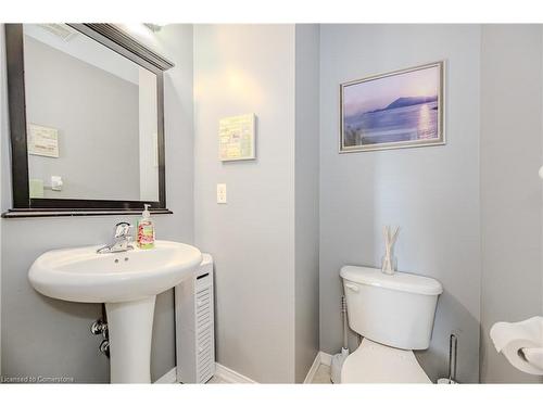 47 Glenashton Drive, Oakville, ON - Indoor Photo Showing Bathroom