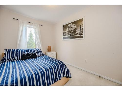 47 Glenashton Drive, Oakville, ON - Indoor Photo Showing Bedroom