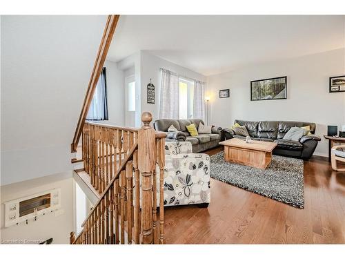 47 Glenashton Drive, Oakville, ON - Indoor Photo Showing Living Room