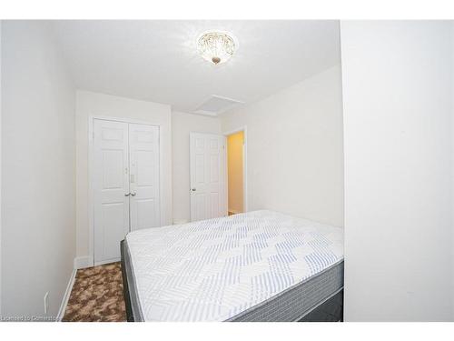 15 Eliza Avenue, Kitchener, ON - Indoor Photo Showing Bedroom