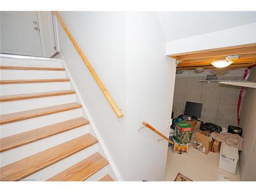 15 Eliza Avenue, Kitchener, ON - Indoor Photo Showing Other Room