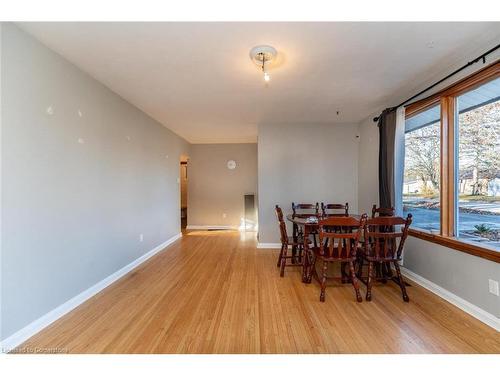 1163 Algonquin Boulevard, Peterborough, ON - Indoor Photo Showing Dining Room