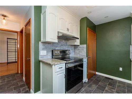 1163 Algonquin Boulevard, Peterborough, ON - Indoor Photo Showing Kitchen