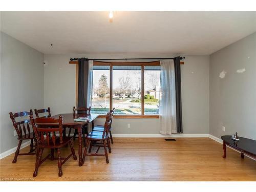 1163 Algonquin Boulevard, Peterborough, ON - Indoor Photo Showing Dining Room