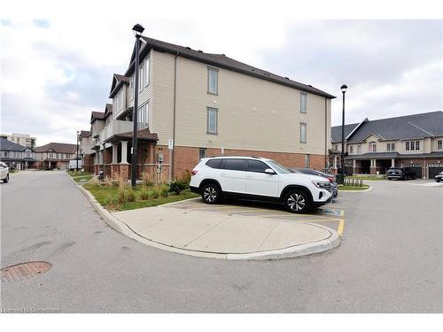 61-755 Linden Drive, Cambridge, ON - Outdoor