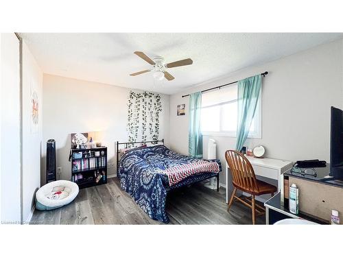 124 Romy Crescent, Thorold, ON - Indoor Photo Showing Bedroom