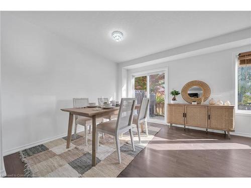 14-75 Prince William Way, Barrie, ON - Indoor Photo Showing Dining Room