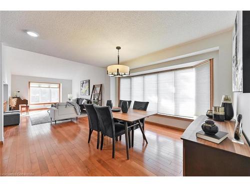 2368 Folkway Drive, Mississauga, ON - Indoor