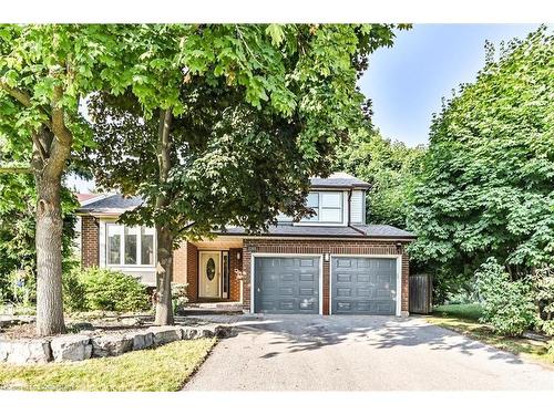 2368 Folkway Drive, Mississauga, ON - Outdoor