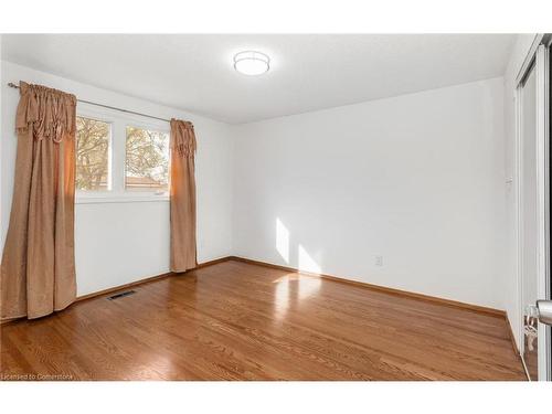 3672 Ellengale Drive, Peel, ON - Indoor Photo Showing Other Room