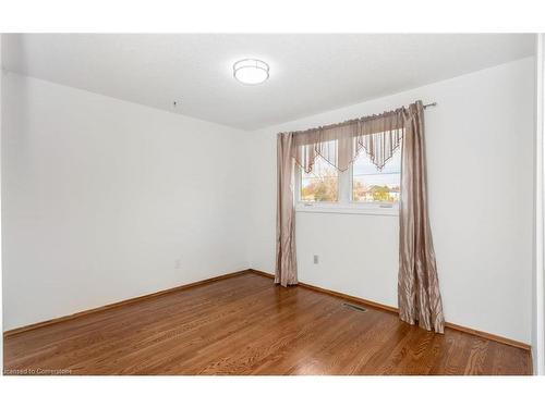 3672 Ellengale Drive, Peel, ON - Indoor Photo Showing Other Room