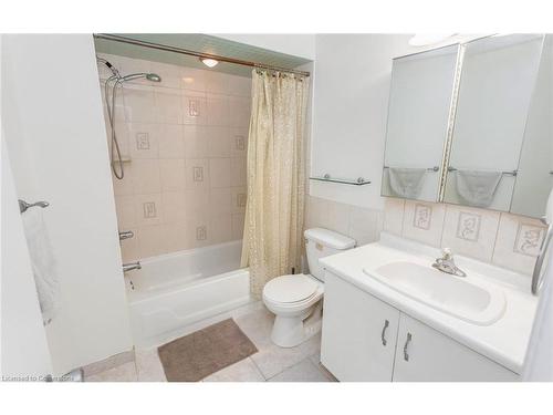 3672 Ellengale Drive, Peel, ON - Indoor Photo Showing Bathroom