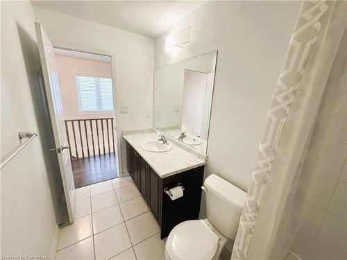 72 Maclachlan Avenue, Haldimand, ON - Indoor Photo Showing Bathroom