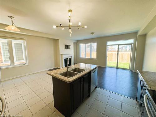 72 Maclachlan Avenue, Haldimand, ON - Indoor Photo Showing Kitchen With Double Sink