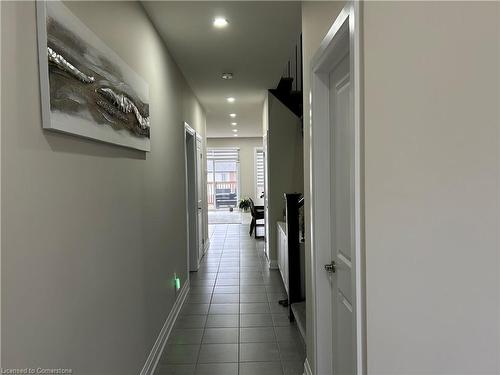 10 Sportsman Hill Street, Kitchener, ON - Indoor Photo Showing Other Room