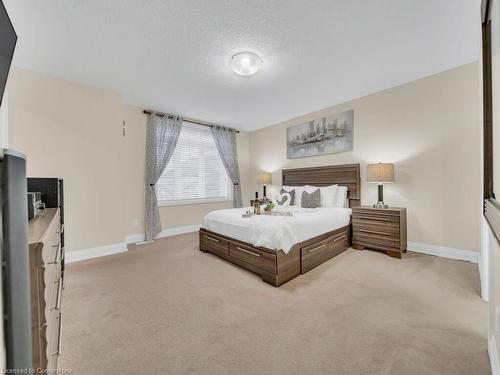 150 Law Drive, Guelph, ON - Indoor Photo Showing Bedroom