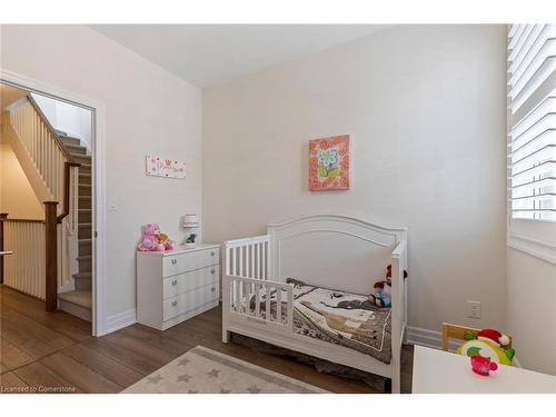 507-657 Cricklewood Drive, Mississauga, ON - Indoor Photo Showing Bedroom