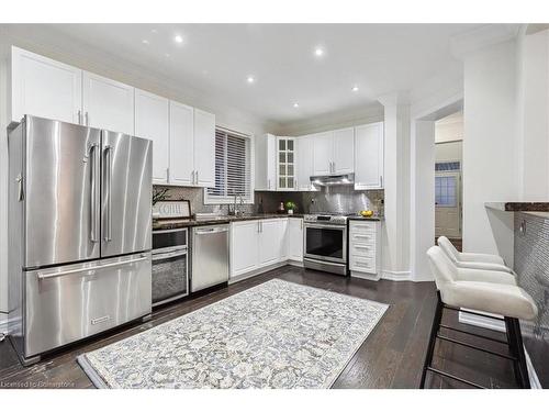 1087 Tupper Drive, Milton, ON - Indoor Photo Showing Kitchen