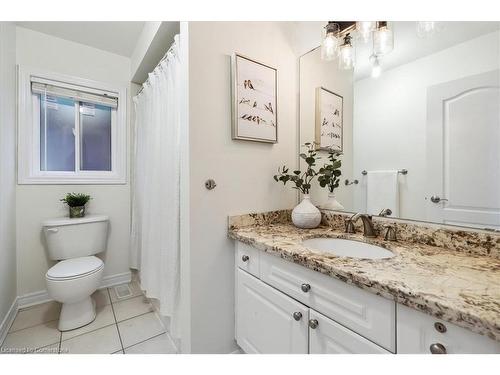 1087 Tupper Drive, Milton, ON - Indoor Photo Showing Bathroom