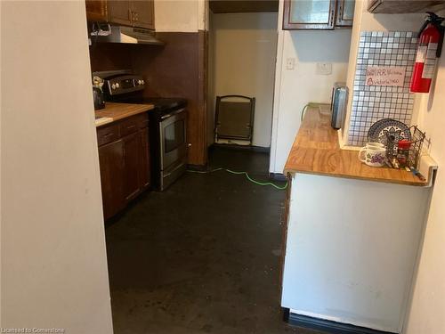 4548 Victoria Ave Avenue, Niagara Falls, ON - Indoor Photo Showing Kitchen