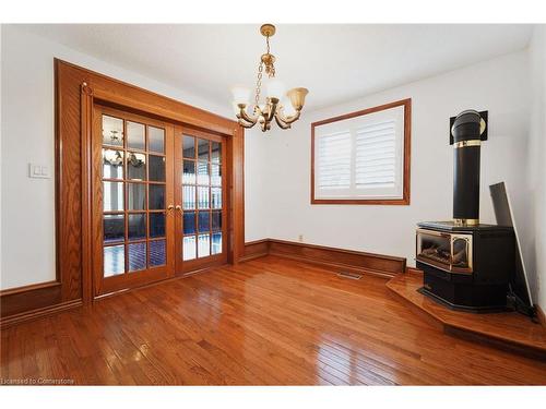 1 Halam Avenue, Hamilton, ON - Indoor Photo Showing Other Room