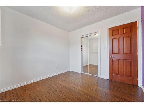 1 Halam Avenue, Hamilton, ON - Indoor Photo Showing Other Room