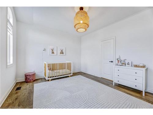 189 Granite Ridge Trail, Waterdown, ON - Indoor Photo Showing Bedroom