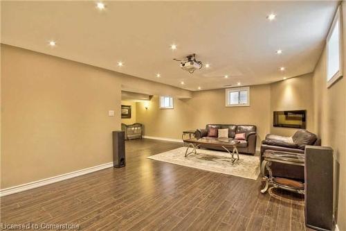 906 Farmstead Drive, Milton, ON - Indoor