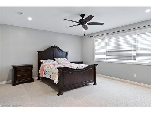 145 Cardinal Crescent, Welland, ON - Indoor Photo Showing Bedroom