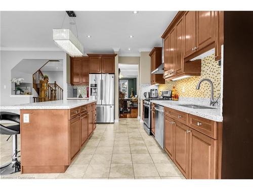 6294 St Michael Avenue, Niagara Falls, ON - Indoor Photo Showing Kitchen