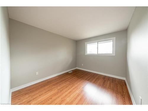 913 Carnaby Crescent, Oshawa, ON - Indoor Photo Showing Other Room