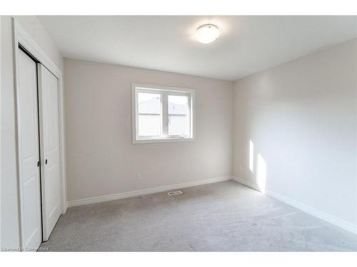 5 Darling Avenue, Thorold, ON - Indoor Photo Showing Other Room