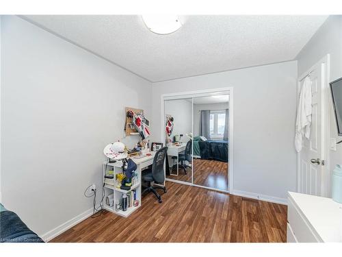 2-55 Barondale Drive, Mississauga, ON - Indoor Photo Showing Other Room