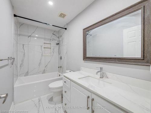 5459 Campbellville Road, Milton, ON - Indoor Photo Showing Bathroom