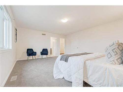 3600 Earlston Cross, London, ON - Indoor Photo Showing Bedroom