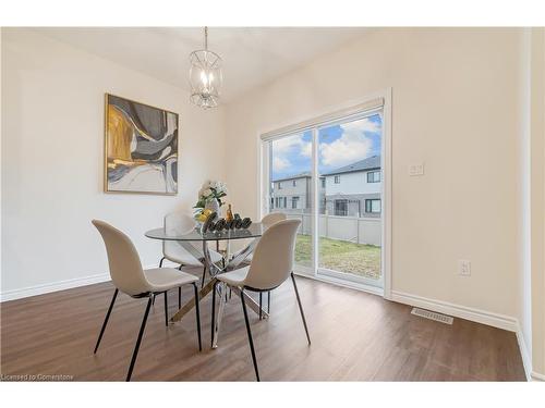 3600 Earlston Cross, London, ON - Indoor Photo Showing Dining Room