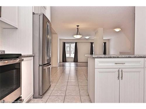 184 Maitland Street, Kitchener, ON - Indoor Photo Showing Kitchen With Upgraded Kitchen