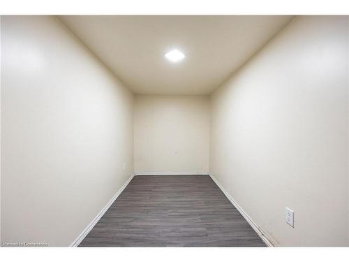 7173 Village Walk, Mississauga, ON - Indoor Photo Showing Other Room