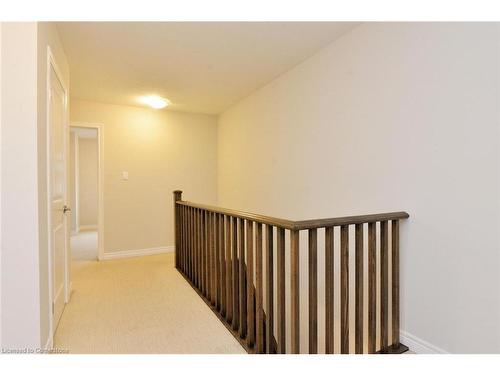 10-7 Lakelawn Road, Grimsby, ON - Indoor Photo Showing Other Room