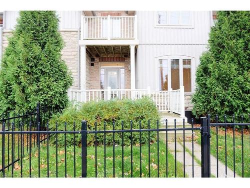 10-7 Lakelawn Road, Grimsby, ON - Outdoor With Balcony