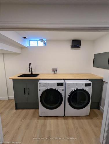 5976 Winston Chruchill Boulevard, Mississauga, ON - Indoor Photo Showing Laundry Room