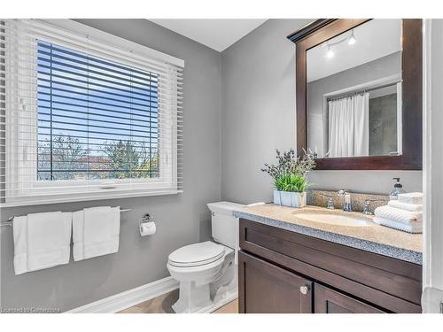 1601 Wintergrove Gardens, Mississauga, ON - Indoor Photo Showing Bathroom