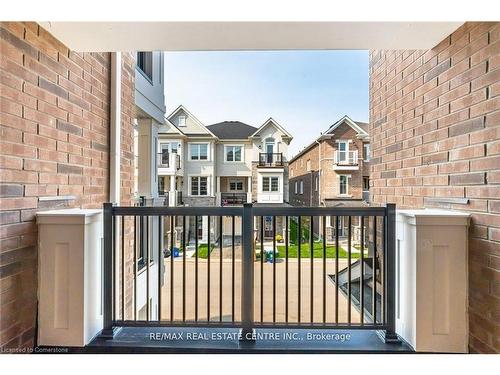 75-1317 Leriche Way, Milton, ON - Outdoor With Balcony